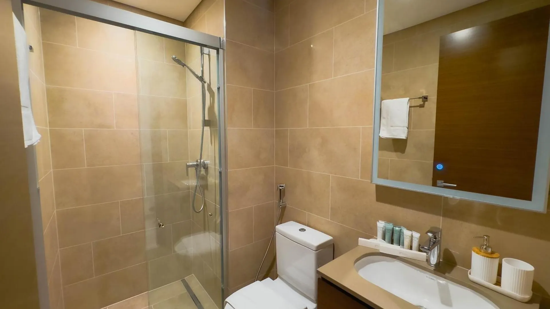 Pet Free 1Br With Balcony Pool Gym Near Downtown Apartment Dubai 0*,