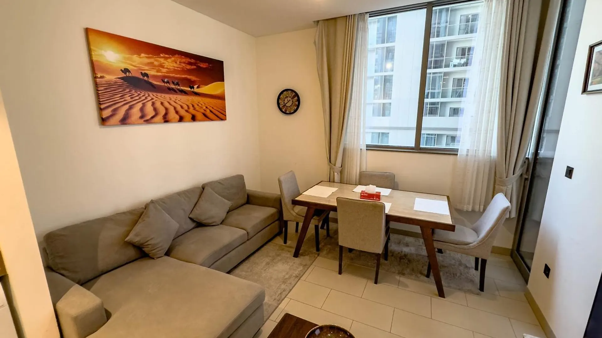 Pet Free 1Br With Balcony Pool Gym Near Downtown Apartment Dubai
